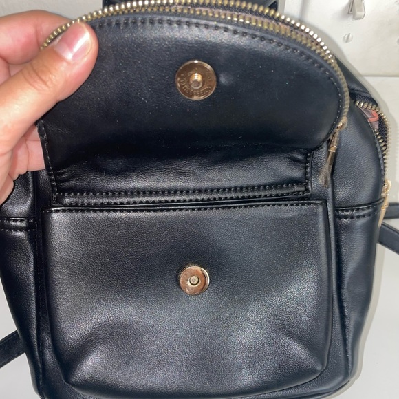 Mini Backpack - Picture 6 of 7